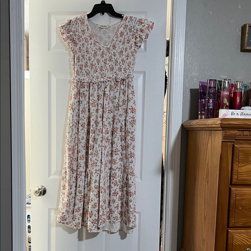 Indigo Rose Floral Maxi Dress - White with Rust Pink Flowers